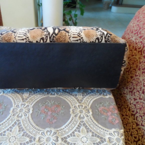 Clever Carriage Company Python Print Calf Hair Large Tote Bag - Picture 11 of 16